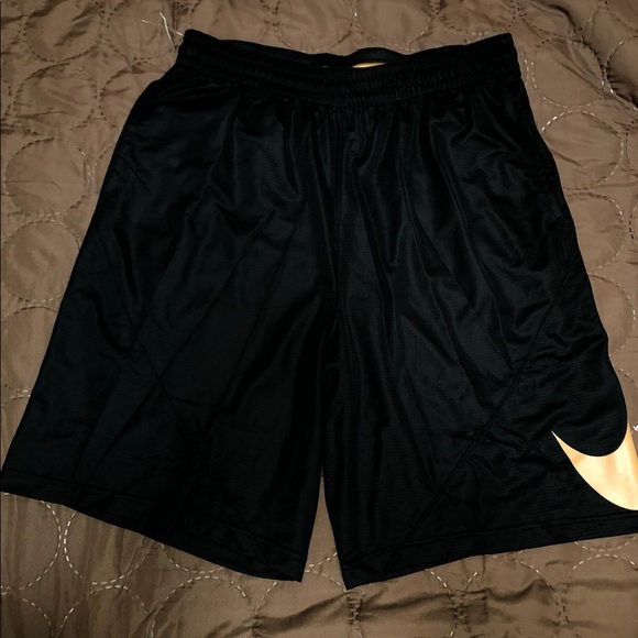 Black and gold nike shorts men Clearance